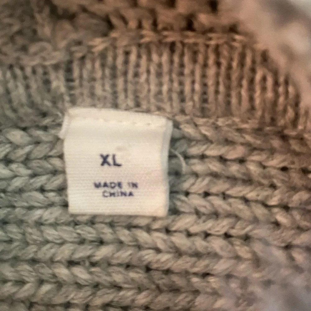 Gap Kids Sweater Poncho in gray with Faux‎ Fur lined hood sz XL